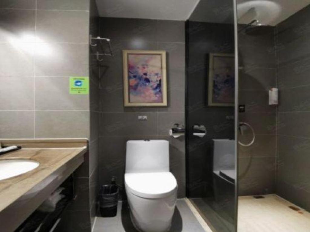 T Social Hotel Guangzhou Railway Station Branch Εξωτερικό φωτογραφία