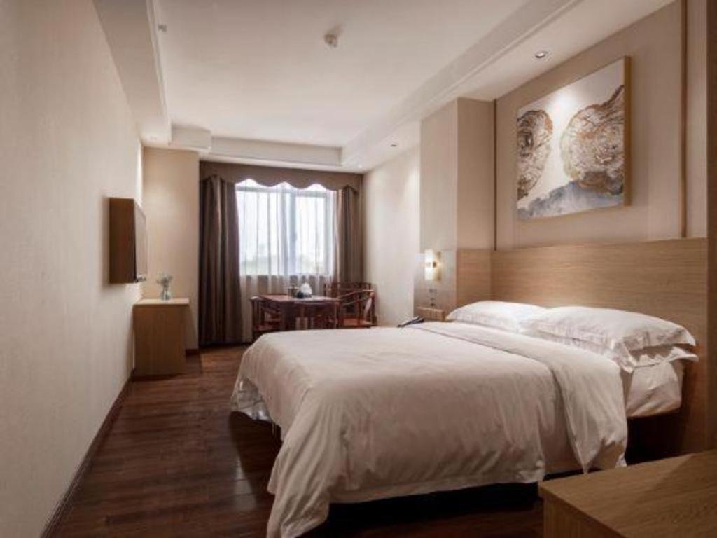 T Social Hotel Guangzhou Railway Station Branch Εξωτερικό φωτογραφία